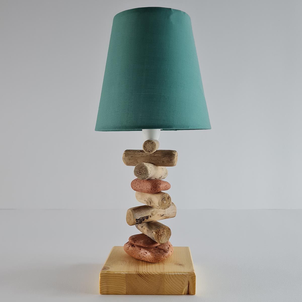  Numa Lamp 03 