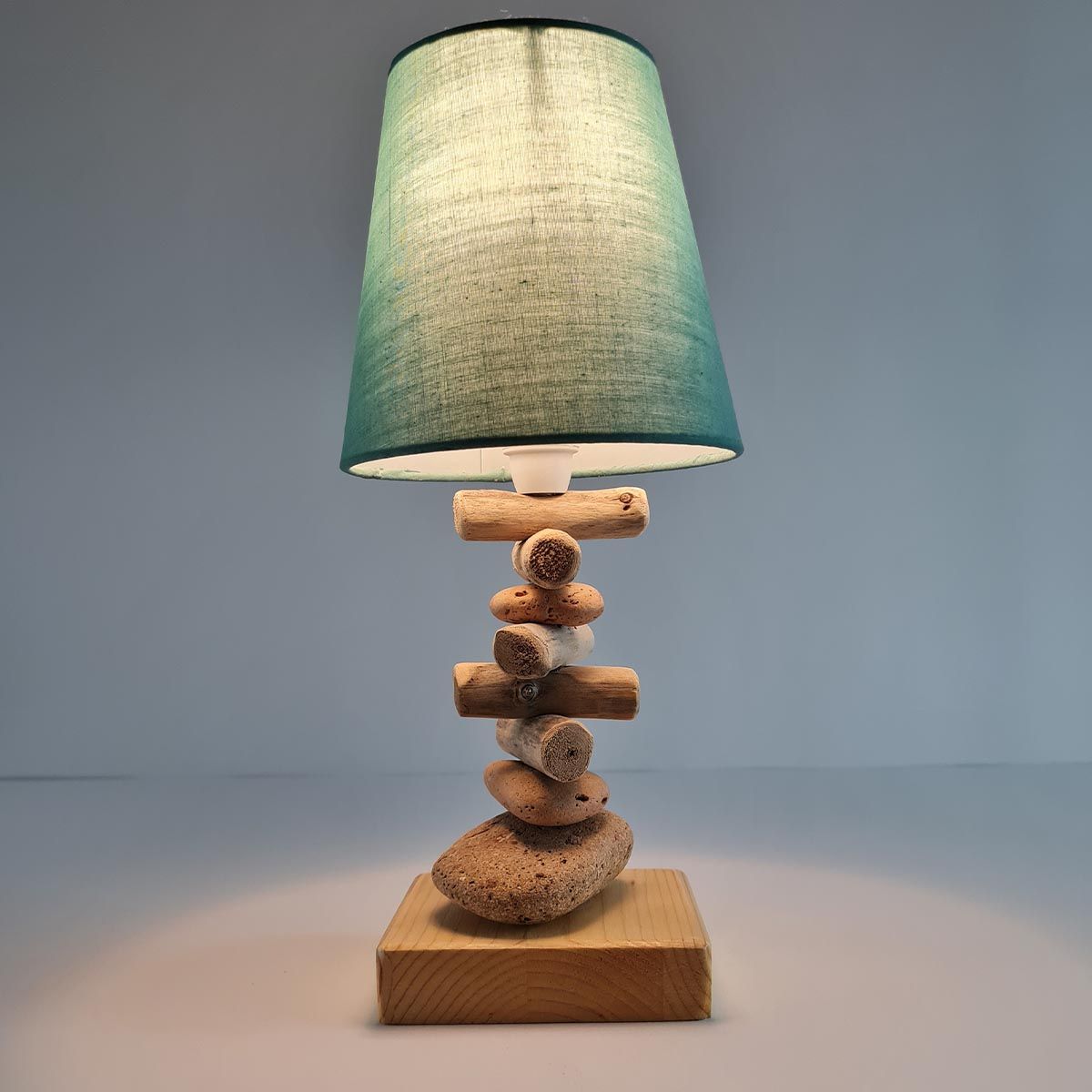  Numa Lamp 04 