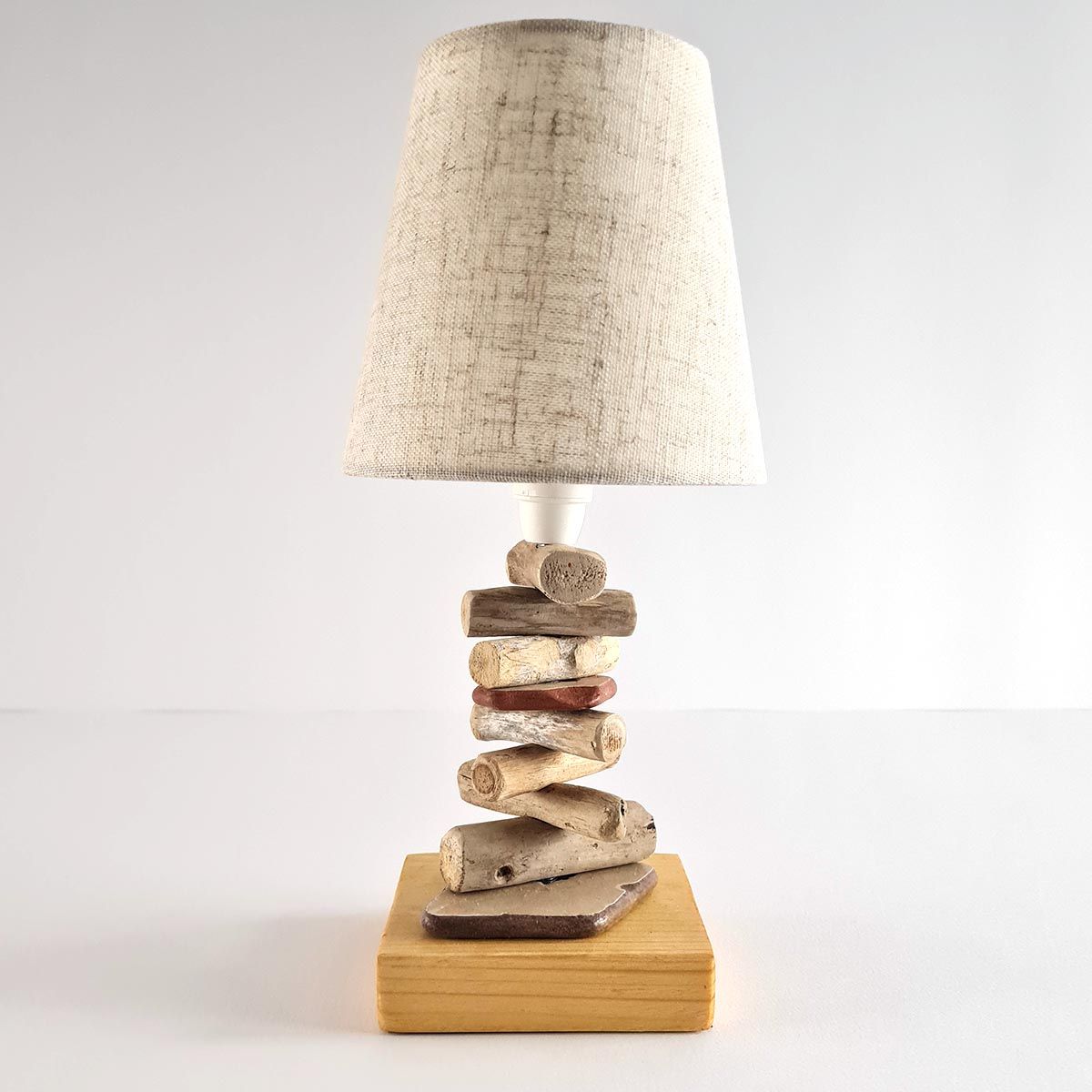  Numa Lamp 11 