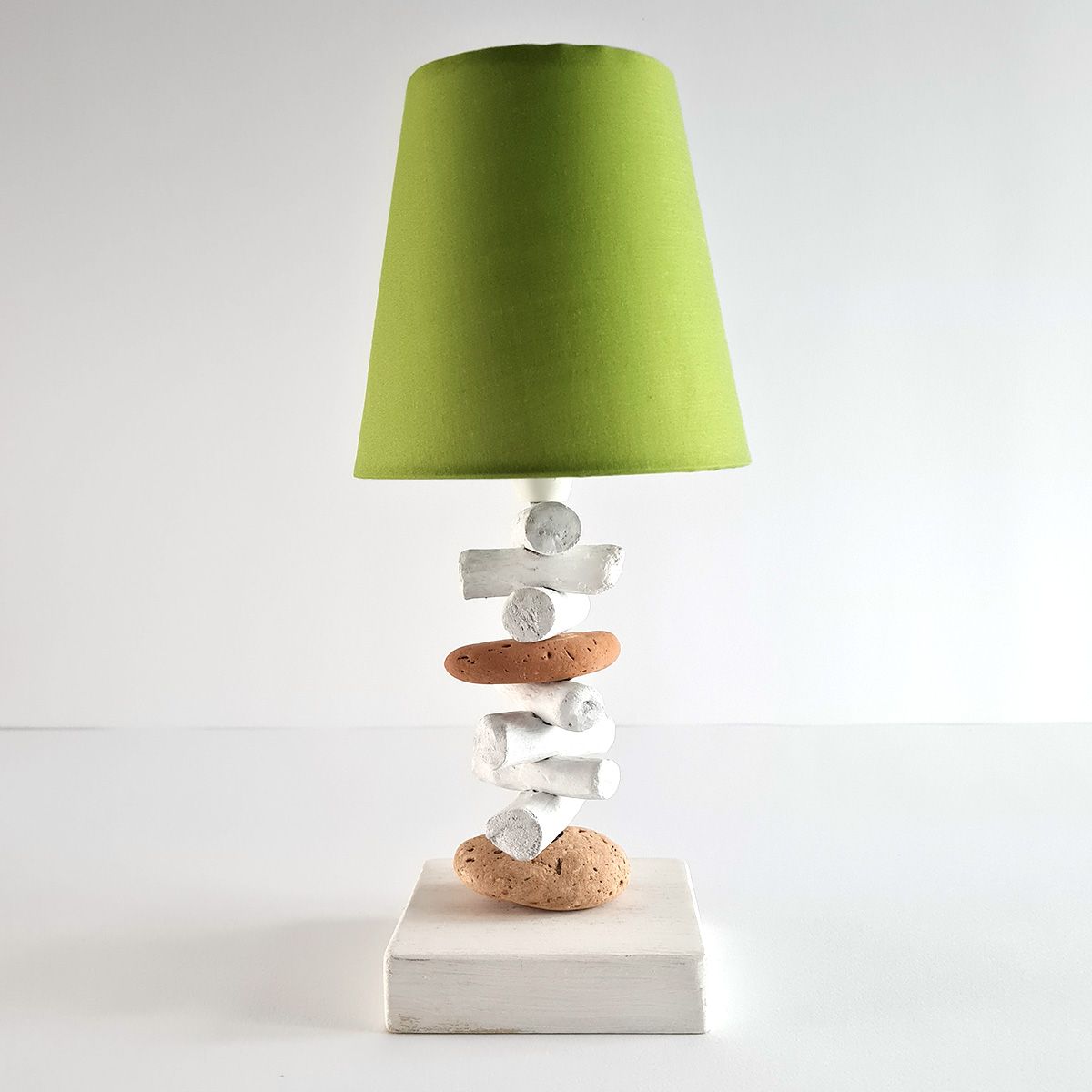  Numa Lamp 29 