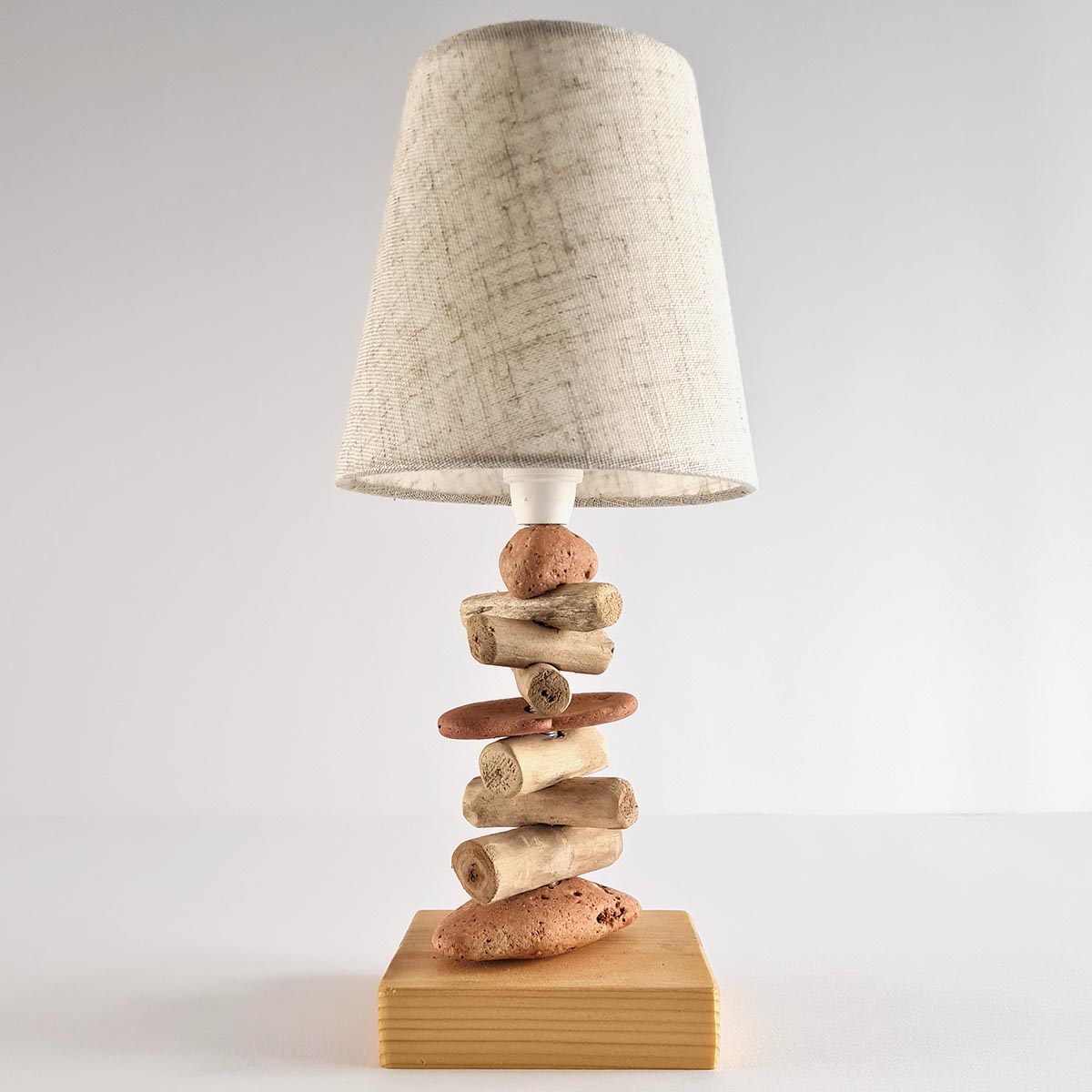 Numa Lamp 14
